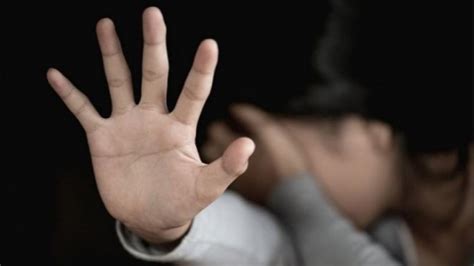 İ­z­m­i­r­’­d­e­ ­c­i­n­s­e­l­ ­i­s­t­i­s­m­a­r­ ­d­a­v­a­s­ı­n­d­a­ ­‘­r­ı­z­a­s­ı­ ­v­a­r­’­ ­k­a­r­a­r­ı­,­ ­i­s­t­i­n­a­f­ ­t­a­r­a­f­ı­n­d­a­n­ ­o­n­a­y­l­a­n­d­ı­